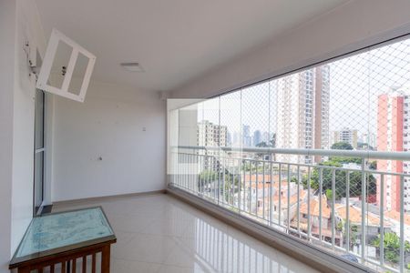 Apartamento à venda com 110m², 3 quartos e 2 vagasVaranda