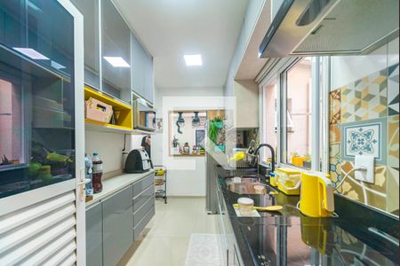 Casa à venda com 148m², 3 quartos e 3 vagasCozinha 