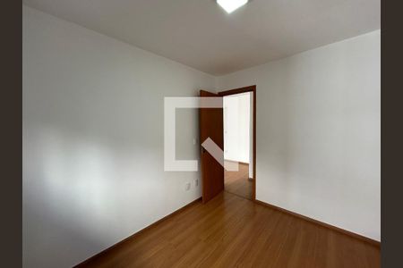 Quarto 1 de apartamento para alugar com 2 quartos, 43m² em Encantado, Rio de Janeiro