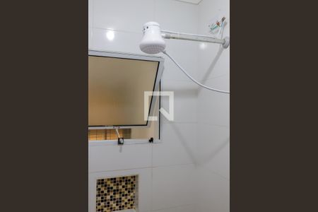 Banheiro de apartamento para alugar com 1 quarto, 40m² em Tremembé, São Paulo