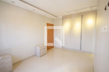 Apartamento para alugar com 74m², 2 quartos e 2 vagas Apartamento para alugar com 74m², 2 quartos e 2 vagasSuíte