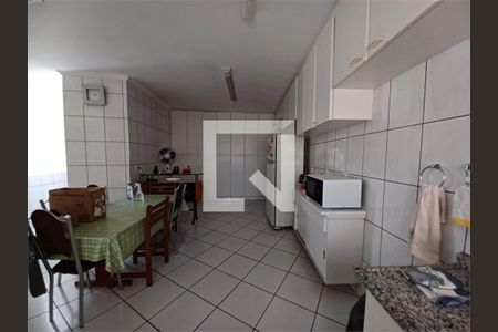 Casa à venda com 2 quartos, 180m² em Vila Gustavo, São Paulo
