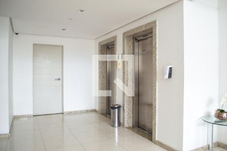 Apartamento para alugar com 47m², 1 quarto e 1 vaga Apartamento para alugar com 47m², 1 quarto e 1 vagaElevadores