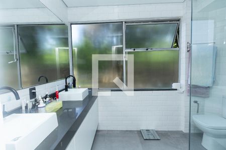 Banheiro da Suíte de apartamento para alugar com 3 quartos, 127m² em Planalto Paulista, São Paulo