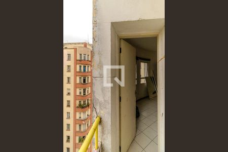 Varanda de kitnet/studio para alugar com 1 quarto, 27m² em Campos Elíseos, São Paulo
