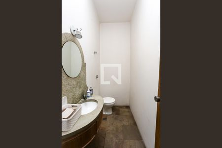 Lavabo de casa à venda com 4 quartos, 333m² em Fazenda Morumbi, São Paulo