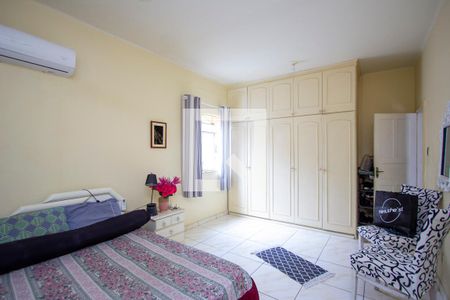 Quarto 1 de casa de condomínio para alugar com 2 quartos, 83m² em Mangueira, São Gonçalo