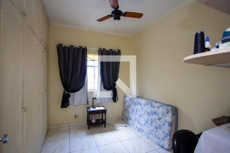 Quarto 2 de casa de condomínio para alugar com 2 quartos, 83m² em Mangueira, São Gonçalo