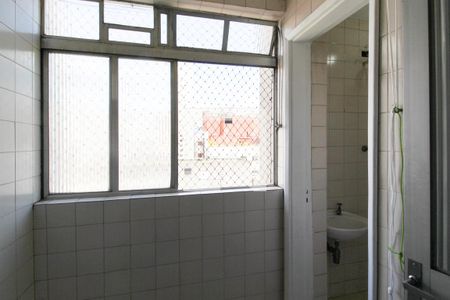 Apartamento à venda com 70m², 3 quartos e 1 vagaÁrea de Serviço