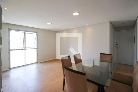 Sala de apartamento para alugar com 3 quartos, 70m² em Vila Olímpia, São Paulo