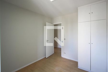 Quarto 1 de apartamento para alugar com 3 quartos, 70m² em Vila Olímpia, São Paulo
