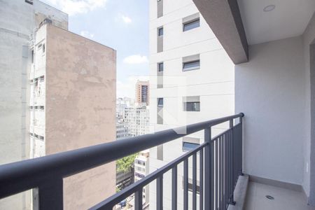 Varanda  de apartamento para alugar com 1 quarto, 27m² em Vila Buarque, São Paulo