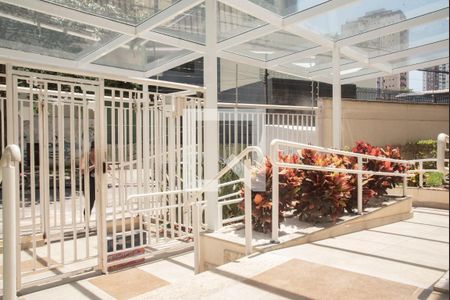 Apartamento à venda com 130m², 2 quartos e 2 vagasEntrada