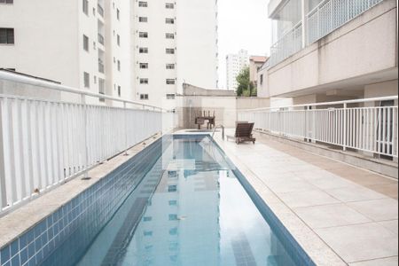 Apartamento à venda com 130m², 2 quartos e 2 vagasÁrea comum - Piscina