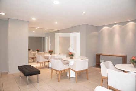 Apartamento à venda com 130m², 2 quartos e 2 vagasÁrea comum - Salão de festas