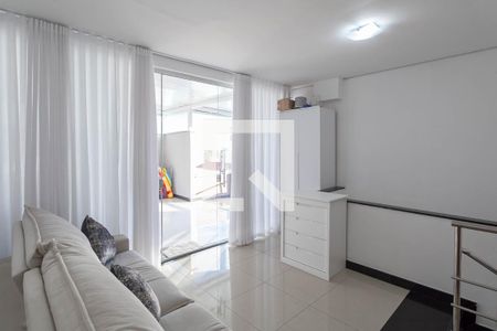 Apartamento à venda com 202m², 3 quartos e 3 vagasCobertura - Sala 2