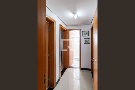 Apartamento à venda com 202m², 3 quartos e 3 vagasCorredor