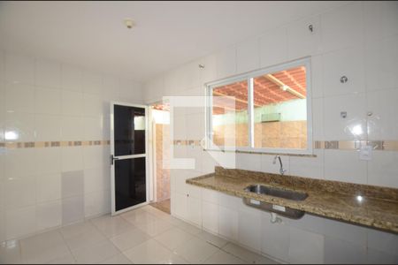 Apartamento para alugar com 65m², 2 quartos e 1 vagaCozinha