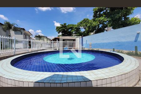 Apartamento para alugar com 65m², 2 quartos e 1 vagaÁrea comum Piscina