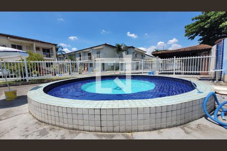 Apartamento para alugar com 65m², 2 quartos e 1 vagaÁrea comum Piscina