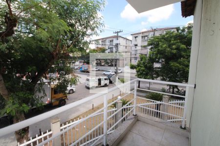 Casa de condomínio à venda com 80m², 2 quartos e 2 vagasVista do Quarto