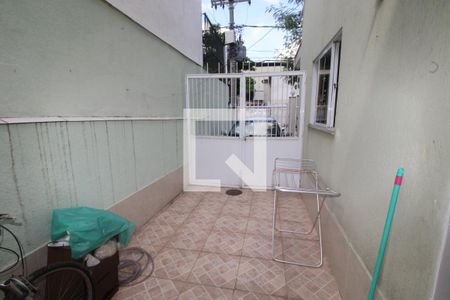 Casa de condomínio à venda com 80m², 2 quartos e 2 vagasÁrea de Serviço
