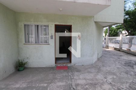 Casa de condomínio à venda com 80m², 2 quartos e 2 vagasfrente