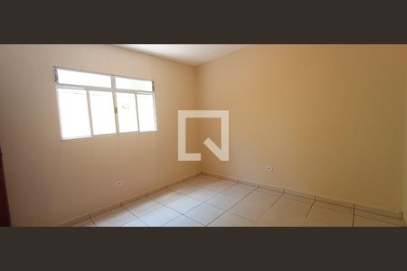 Cozinha de kitnet/studio para alugar com 1 quarto, 40m² em Jardim das Oliveiras, São Paulo