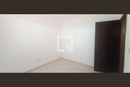 Quarto e Sala de kitnet/studio para alugar com 1 quarto, 40m² em Jardim das Oliveiras, Itaquaquecetuba