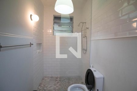 Apartamento para alugar com 57m², 1 quarto e sem vagaBanheiro da Suíte