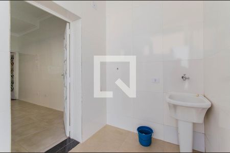 Casa à venda com 200m², 4 quartos e 8 vagas Casa à venda com 200m², 4 quartos e 8 vagasÁrea de Serviço