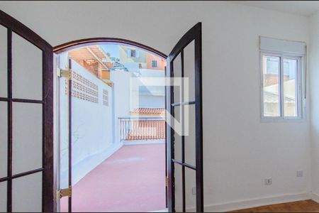 Casa à venda com 200m², 4 quartos e 8 vagas Casa à venda com 200m², 4 quartos e 8 vagasSuíte 3