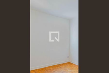 Casa à venda com 200m², 4 quartos e 8 vagas Casa à venda com 200m², 4 quartos e 8 vagasSuíte 3