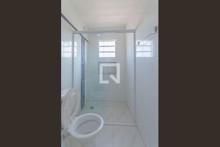 Casa à venda com 200m², 4 quartos e 8 vagas Casa à venda com 200m², 4 quartos e 8 vagasBanheiro da Suíte 2