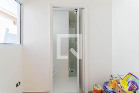 Casa à venda com 200m², 4 quartos e 8 vagas Casa à venda com 200m², 4 quartos e 8 vagasQuarto da Edícula