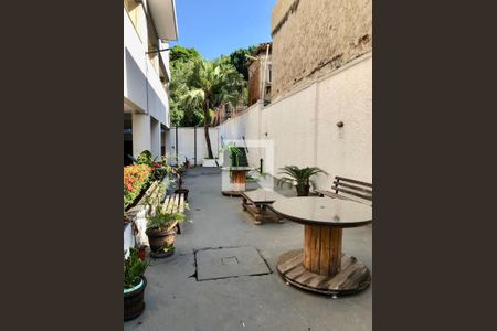 Apartamento à venda com 59m², 2 quartos e 1 vagaÁrea comum