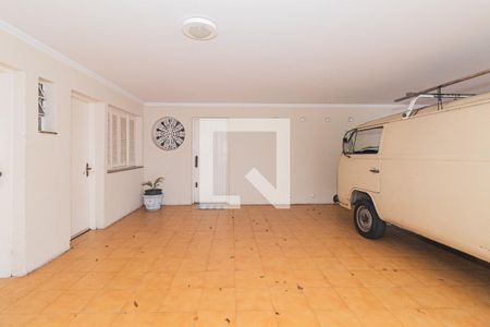 Casa para alugar com 600m², 3 quartos e 3 vagas Casa para alugar com 600m², 3 quartos e 3 vagasGaragem