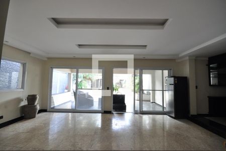 Sala de Estar de casa para alugar com 3 quartos, 800m² em Vila Albertina, São Paulo