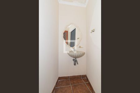 Casa para alugar com 600m², 3 quartos e 3 vagas Casa para alugar com 600m², 3 quartos e 3 vagasBanheiro do Salão de Jogos