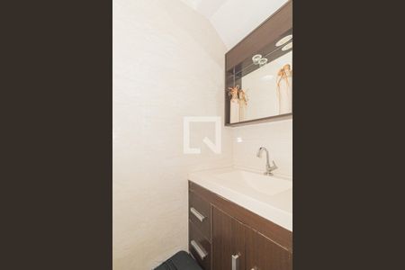 Casa para alugar com 600m², 3 quartos e 3 vagas Casa para alugar com 600m², 3 quartos e 3 vagasBanheiro do Salão de festas