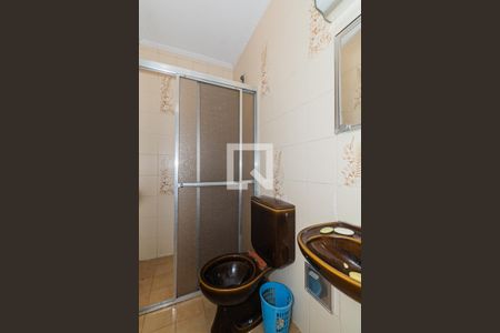 Casa para alugar com 600m², 3 quartos e 3 vagas Casa para alugar com 600m², 3 quartos e 3 vagasBanheiro da Garagem