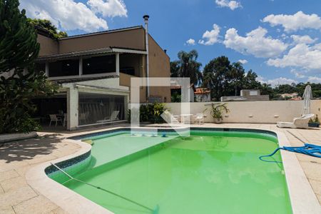 Casa para alugar com 600m², 3 quartos e 3 vagas Casa para alugar com 600m², 3 quartos e 3 vagasPiscina