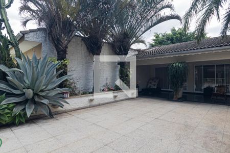 Casa para alugar com 600m², 3 quartos e 3 vagas Casa para alugar com 600m², 3 quartos e 3 vagasSalão de festas