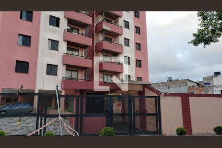 Apartamento à venda com 72m², 3 quartos e 1 vagaFachada e portaria