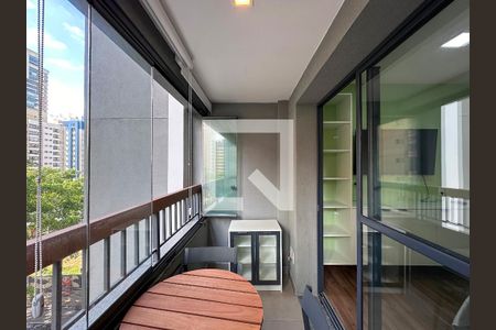 Studio para alugar com 25m², 1 quarto e sem vagaSacada