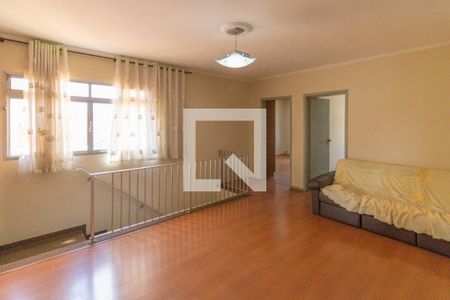 Sala de casa à venda com 11 quartos, 328m² em Vila Brasilândia, São Paulo