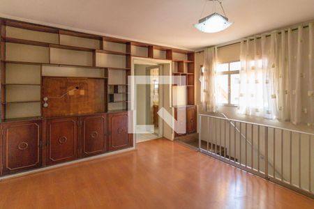 Sala de casa à venda com 11 quartos, 328m² em Vila Brasilândia, São Paulo