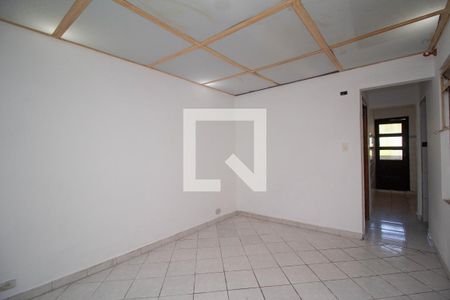 Sala de casa à venda com 11 quartos, 328m² em Vila Brasilândia, São Paulo