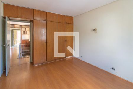 Quarto 1 - Suíte de casa à venda com 11 quartos, 328m² em Vila Brasilândia, São Paulo