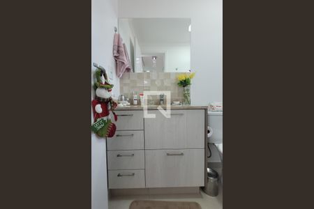 Apartamento à venda com 65m², 2 quartos e 1 vaga Apartamento à venda com 65m², 2 quartos e 1 vagaBanheiro
